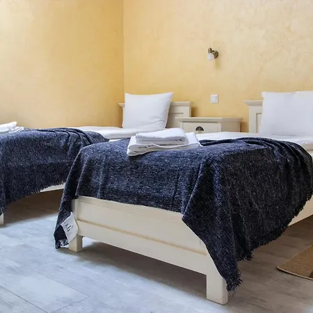 Airport Wanderer - Vandor Fogado Guest house *